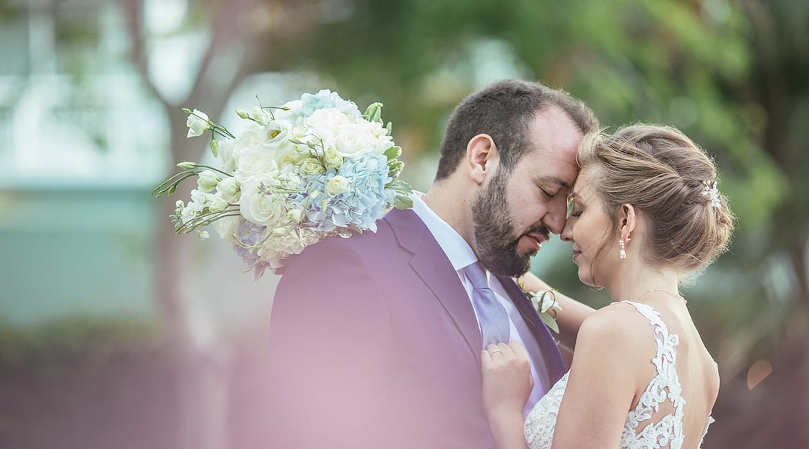 Take a look at our best advice for how to find your Key West wedding photographer. It will help you get the exact images you want.