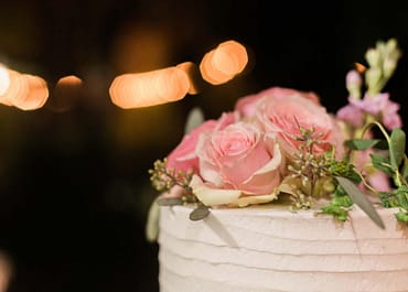 Popular Cake Flavors for Weddings