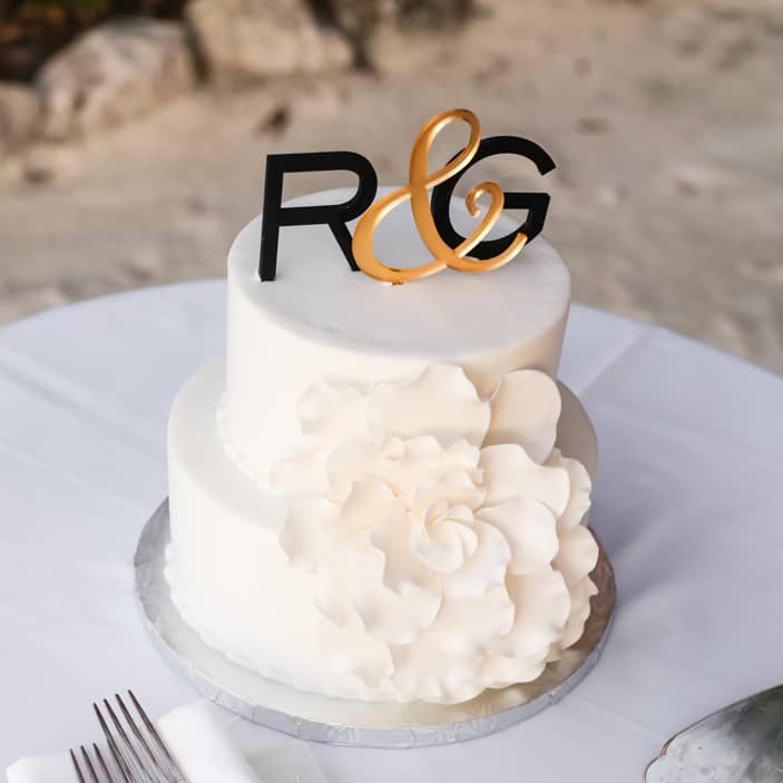 A beautiful, locally-made Key West Wedding cake