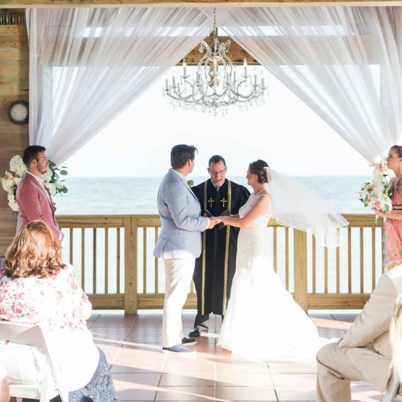 couple-saying-vows-in-key-west-florida